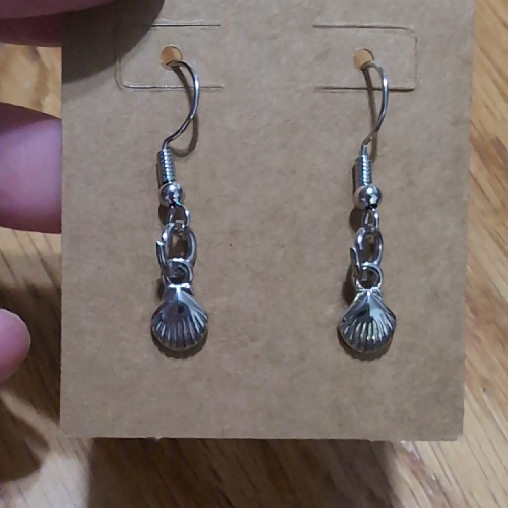 Silver Shell Dangle Earrings